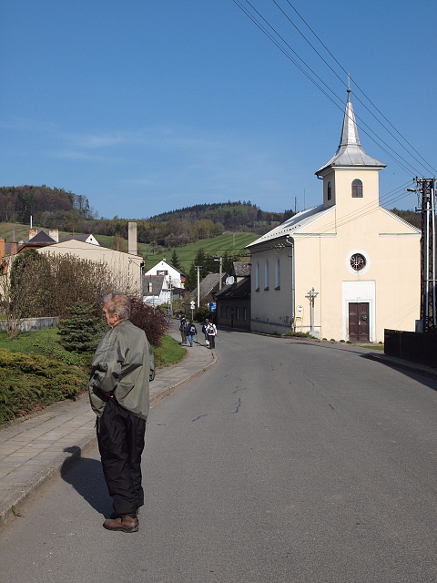 Z vycházky - Libina - Obědné - Lipinka - Nová Hrad. Vedla Slávka Krejčí, foto Vojta a Slávka
