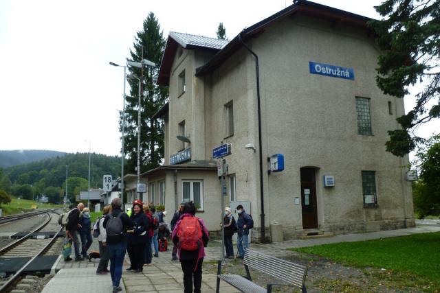 Z vycházky Ostružná - Kronfelzov - Staré Město. Vedla Zdeňka Daňková, foto Jana Dvořáková