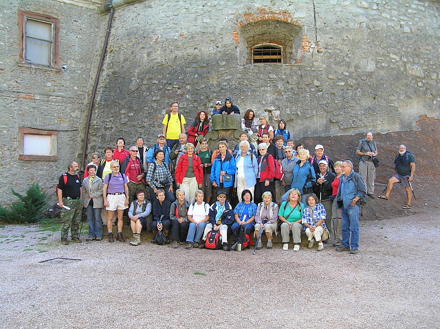 Ze zájezdu na Náchosko 26.-28.9.2009 Vedly Zdeňka Daňková a Jiřina Skřivánková. Fotili Slávka, Pavel, Ondra, Vojta a kolemjdoucí.