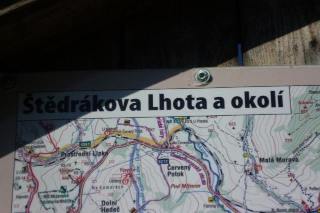 Z vycházky Štěsrákova Lhota - Počátky - Hanušovice. Vedla Lenka Švábová. Foto Švábová a Dvořáková