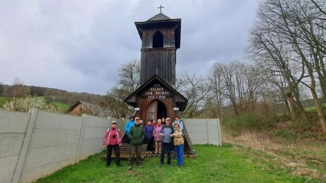 Z vycházky- Za pověstmi Hraběšic, vedly Skřivánková a Štáblová, foto Mojmír Kalužík