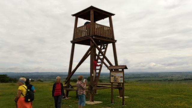 04. 06. 2017 - Z pětidenní turistické akce Bílé Karpaty,Slovácko,Pálava. Vedli Z.Daňková a F.Ondráček. Foto A.Flašarová, J.Pospíšilová, P.Blaha a M.Musil. Den 4. Oskeruše