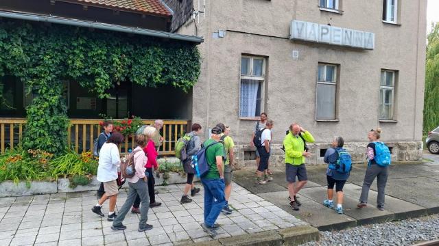 Z vycházky Vápenná, Kaltenštejn, Žulová. Vedl Z. Šálek, foto M. Kalužík