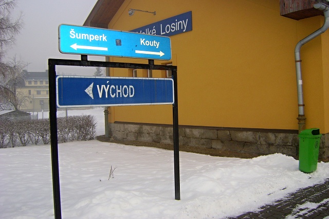 Z vycházky _ Velké Losiny-Maršíkov-Sobotín. vedla Bohunka Sinčáková, foto Vraťka Navrátilová