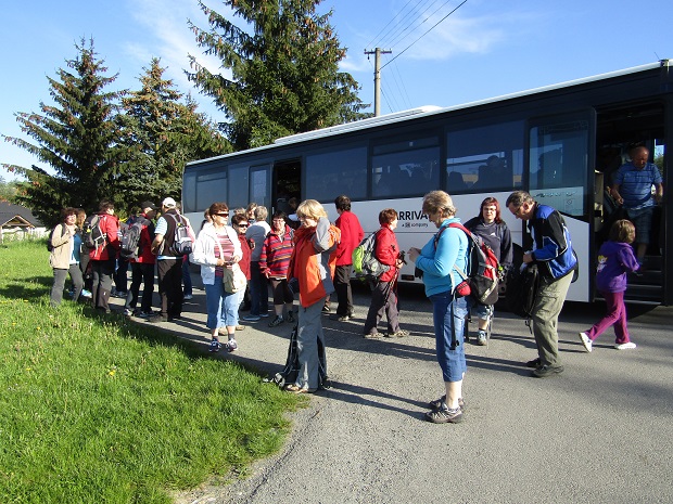 Z turistické autobusové akce Konicko II. Vedla J. Skřivánková, foto I.Dobešová + ??