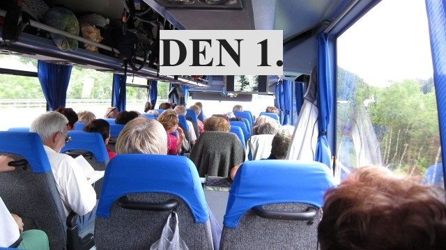 Ze zájezdu do Francie červen 2011 Vedly Daňková a Skřivánková, foto Blahovi, Konečná, Krausová, Krejčí Sl., Ondráčkovi, Vozničková, řidiči a Bůh ví, kdo ještě