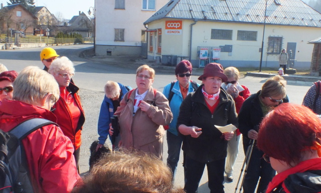 Z vycházky - Úbočí Markovice-U bílé husy-Dolní Studénky.Vedla Iva Všetičková, foto Vraťka a Veverka