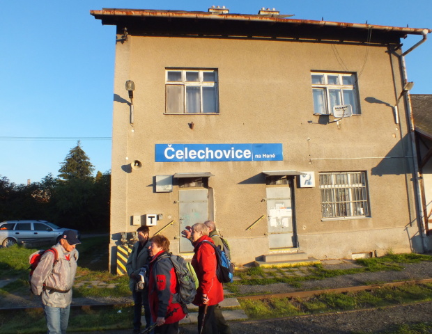 Z vycházky na Velký Kosíř. Vedla Hana Závodná, foto Veverka