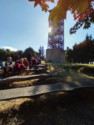 Vápenice - Mikulčin vrch - Malý Lopeník - Veľký Lopeník - Lopeník