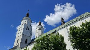 Krnov - Cvilín - zřícenina hradu Šelenburk - rozhledna Hanse Kudlicha - Úvalno