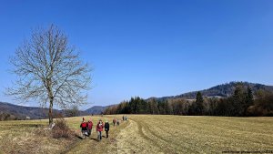 Lužná - Nový hrad - Raškov - Komňátka
