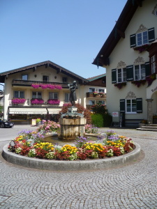 Město St.Gilgen na jezeře Wolfgangsee