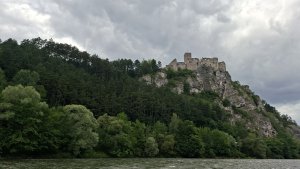 Plavba na plti strečnianskou úžinou