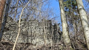 Lužná - Nový hrad - Raškov - Komňátka