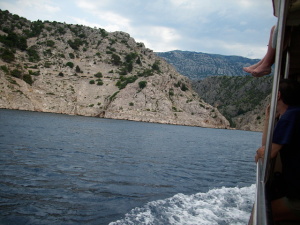 Bosé nohy.