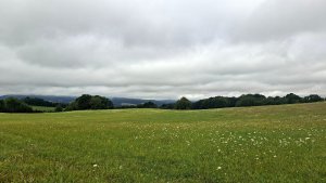 Kobylá nad Vidnavkou - Mojmírův rybník - Lánský vrch - Žulová