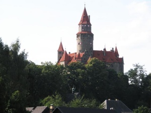 Hrad Bouzov, známý z mnoha pohádek.