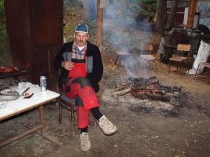 Přišel za námi hasič - správce areálu.