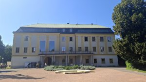 Zlín - Zikmundova vila - Areál Svit