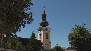 Město Gmunden a jezero Traunsee