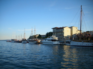 Lodě.