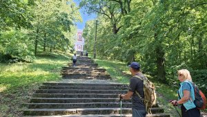 Krnov - Cvilín - zřícenina hradu Šelenburk - rozhledna Hanse Kudlicha - Úvalno