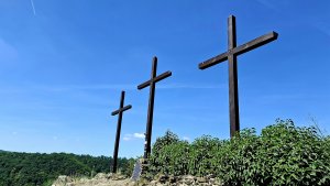 Kamýk - Tři kříže - Kalvárie - Velké Žernoseky