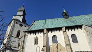 Opevněný kostel sv. Jana Křtitele