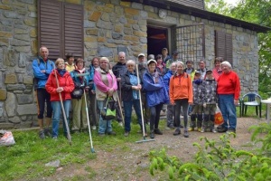 Úklid na Háji. Foto Iva Dobešová, Vojta Krejčí a Josef Vašát