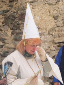 vzduch houstne, tíseň hrdlo svírá