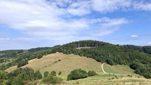 Vápenice - Mikulčin vrch - Malý Lopeník - Veľký Lopeník - Lopeník