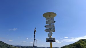 Vápenice - Mikulčin vrch - Malý Lopeník - Veľký Lopeník - Lopeník